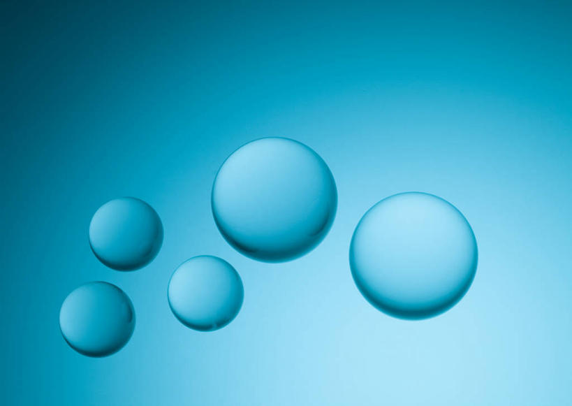 无人,横图,室内,特写,白天,正面,水,蓝色背景,透明,圆形,图形,液体,圆,气泡,几何,水泡,蓝色,泡泡,摄影,影棚,圆弧,数学,理智,沉静,冷色,高深,冷淡,彩图,影棚拍摄,拍摄,几何图形,平面图形