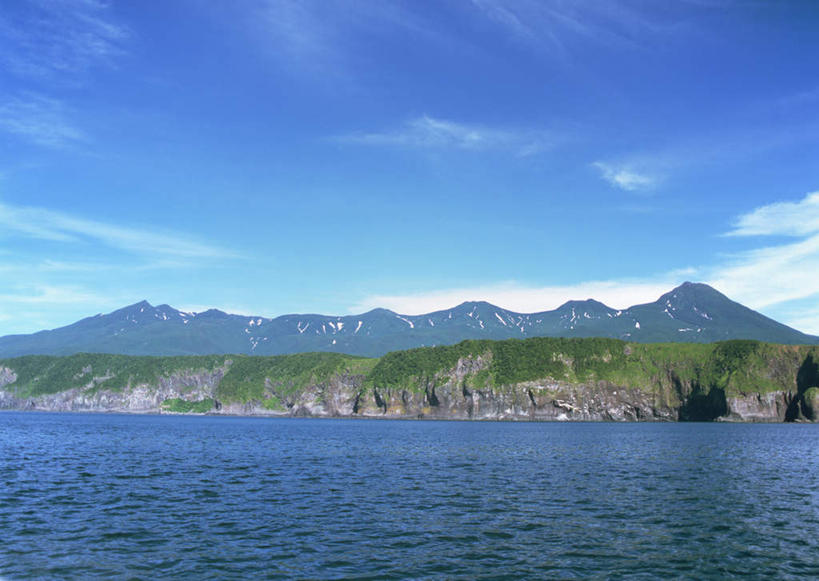 无人,横图,室外,白天,正面,旅游,度假,海浪,海洋,石头,美景,森林,山,山脉,树林,植物,北海道,日本,亚洲,阴影,光线,石子,影子,景观,浪花,山顶,山峰,云,云朵,山峦,云彩,娱乐,树,树木,蓝色,绿色,白云,倒影,蓝天,天空,阳光,自然,海水,群山,天,享受,休闲,景色,放松,生长,晴朗,成长,倒映,自然风光,海景,东亚,沉积岩,日本国,北海道地方,北海道岛,颠峰,极峰,反照,水成岩,大海,风浪,海,海水的波动,近岸浪,石块,岩石,涌浪,晴空,彩图,鄂霍次克综合振兴局,斜里郡,斜里町,道东,网走支厅