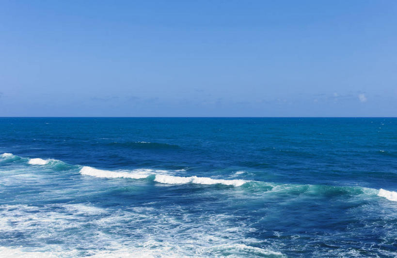 无人,横图,室外,白天,正面,旅游,度假,海浪,海洋,美景,水,波纹,飞溅,溅,液体,景观,浪花,水滴,水平线,辽阔,海平线,涟漪,娱乐,水珠,蓝色,蓝天,水纹,天空,自然,海水,波浪,天,享受,休闲,广阔,景色,南美,放松,晴朗,一望无际,南美洲,西印度群岛,拉丁美洲,喷洒,自然风光,美洲,海景,圣胡安,万里无云,首府,水晕,亚美利加洲,南亚美利加洲,圣胡安市,波多黎各,波多黎各自由邦,大安的列斯群岛,无边无际,一马平川,大海,风浪,海,海水的波动,近岸浪,涌浪,晴空,晴空万里,彩图,水天相接,水天一线
