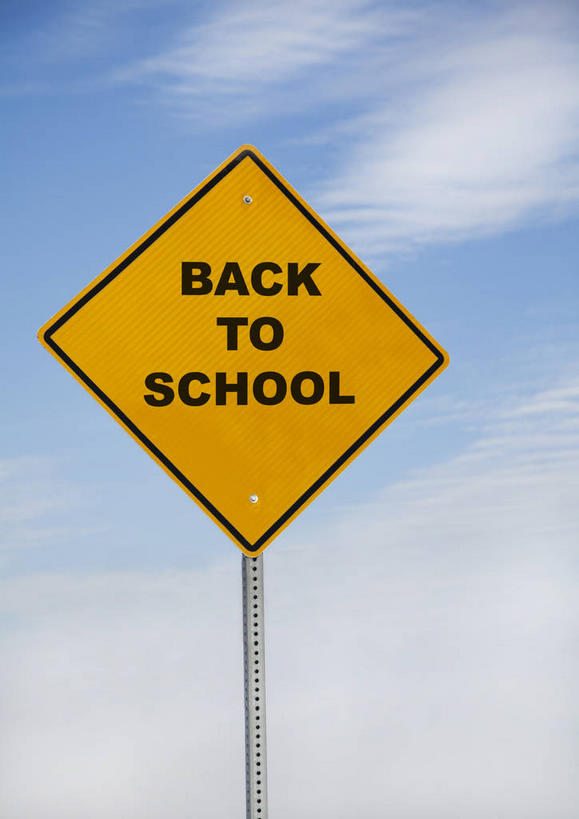 无人,竖图,室外,特写,白天,正面,静物,一排,阴影,整齐,并列,并排,光线,英文,标志,文字,影子,字符,字母,云,云朵,警告,云彩,标识,排列,黄色,蓝色,黑色,白云,蓝天,天空,阳光,天,警示,晴朗,英文字母,禁止,提醒,队列,提示,限制,平行,危险,晴空,彩图