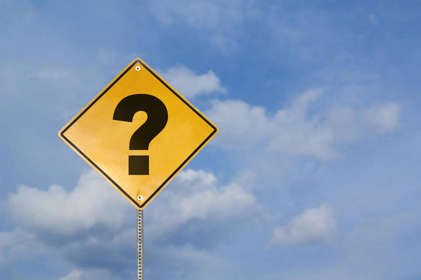 无人,横图,室外,特写,白天,正面,静物,一排,阴影,整齐,并列,并排,光线,影子,云,云朵,警告,云彩,排列,黄色,蓝色,黑色,白云,蓝天,天空,阳光,天,警示,晴朗,禁止,提醒,问号,队列,提示,限制,平行,危险,晴空,彩图