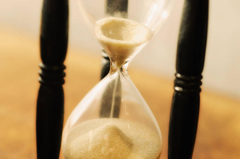 无人,横图,俯视,室内,特写,白天,静物,计时器,沙漏,阴影,朦胧,模糊,时间,反射,沙子,影子,计时,一个,摄影,影棚,单个,定时器,准确,精准,彩图,高角度拍摄,影棚拍摄,拍摄