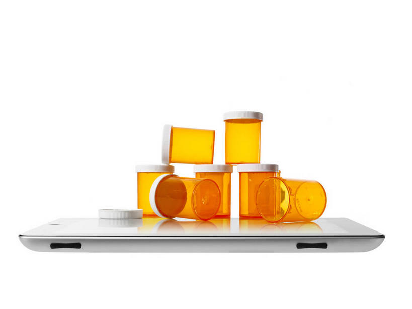 无人,横图,室内,特写,白天,白色背景,正面,电脑,笔记本电脑,静物,一堆,许多,堆叠,堆积,网络,通讯设备,瓶子,塑料制品,橙色,塑料瓶,摄影,影棚,堆,一台,无线,通信设备,无线网络,无线上网,便携式电脑,平板电脑,手提电脑,彩图,影棚拍摄,拍摄