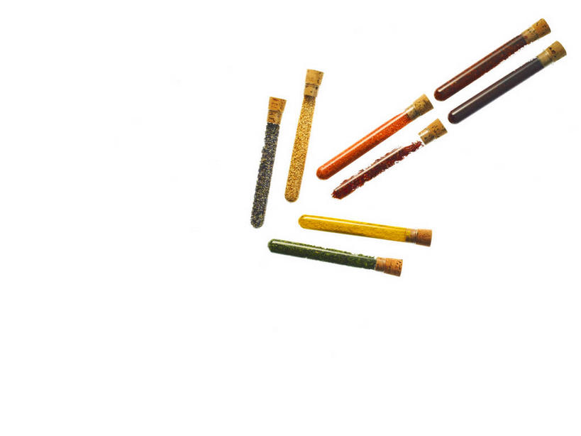 咖哩,无人,横图,俯视,彩色,室内,特写,白天,白色背景,实验,仪器,杯子,许多,阴影,研究,透明,反射,分析,化学,测试,粉末,试管,影子,调料,调味,香料,佐料,胡椒粉,调味品,调味料,方向,咖喱,箭头,玻璃制品,玻璃瓶,瓶子,粉,瓶塞,器皿,摄影,影棚,辣椒粉,配料,指向,保存,密封,计量,玻璃仪器,试验耗材,实验用品,簇,作料,粉状,粉剂,玻璃杯,胡椒,彩图,高角度拍摄,影棚拍摄,拍摄,古月粉