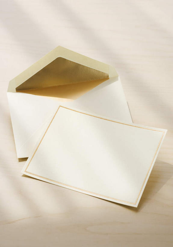 无人,竖图,俯视,室内,特写,白天,科技,桌面,桌子,静物,阴影,反射,网络,信息,木制,标志,符号,数字,文字,影子,邮件,标识,邮箱,木制品,通信,创意,摄影,影棚,信件,函件,彩图,高角度拍摄,影棚拍摄,拍摄