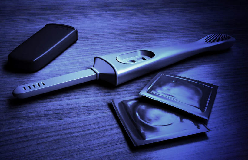 无人,横图,俯视,室内,白天,安全,计划,桌子,药剂,纸盒,防护,盒子,一个,包装盒,药品,治疗,单个,保护,避孕套,药物,控制,避孕,医疗,安全套,验孕棒,避孕药,保险,预防,验孕,保险套,测孕,计划生育,可靠,少生,晚婚,晚育,优生,测孕棒,验孕笔,妊娠,平安,彩图,高角度拍摄