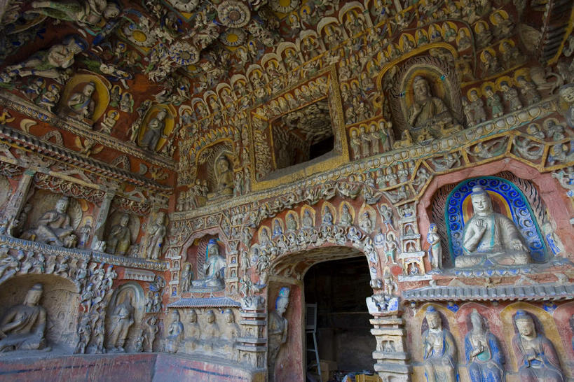 无人,横图,室内,白天,仰视,旅游,度假,绘画,名胜古迹,标志建筑,地标,建筑,雕塑,大同,云岗石窟,中国,亚洲,一排,遗迹,艺术,整齐,装饰,并列,并排,纹路,雕刻,雕像,浮雕,纹理,洞,古迹,文化,文物,娱乐,建设,古建筑,排列,工艺品,享受,休闲,旅游胜地,放松,洞穴,纪念,美术,队列,主题,平行,陈列,古文明,东亚,山西,山西省,穴,肌理,云冈石窟,中华人民共和国,华北地区,功能,美学,晋,大同市,画画,彩图,低角度拍摄