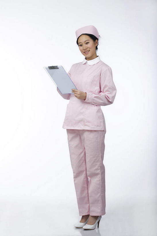 东方人,一个人,护士,站,竖图,室内,白天,白色背景,正面,高跟鞋,工作服,制服,时尚,帽子,鞋子,亚洲,仅一个年轻女性,仅一个女性,仅一个人,握,服装,材料,档案,文件,纸,拿,拿着,注视,黄种人,一个,衣服,粉色,手稿,资料,观察,记录,看,站着,护士服,握着,摄影,服饰,影棚,单个,观看,证明,察看,护士帽,白衣天使,衣着,穿着,关注,时髦,摄影棚,文档,记载,一顶,工作制服,衣饰,记实,纪录,时兴,年轻女性,女人,女性,亚洲人,站立,彩图,全身,影棚拍摄,工作套服,拍摄,病历,病历卡