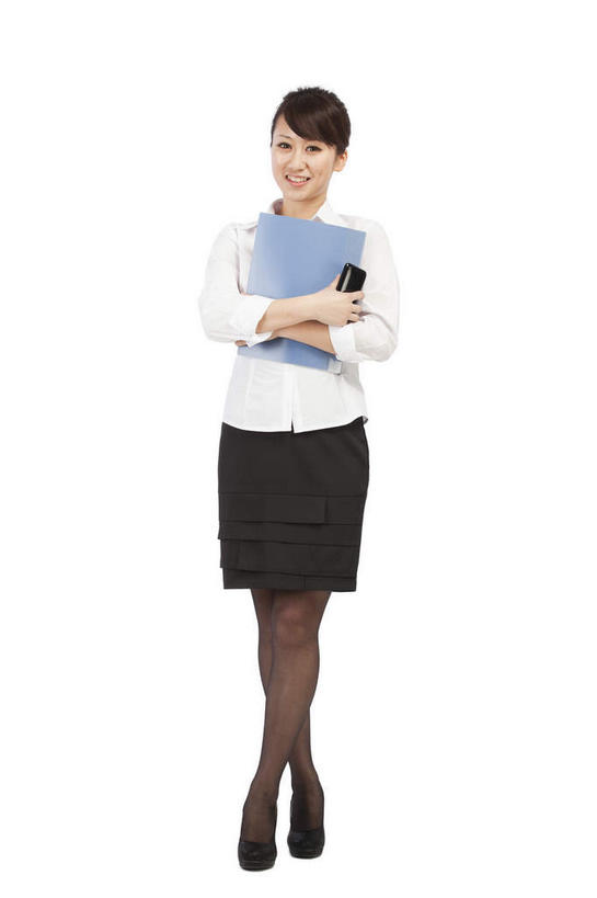 东方人,一个人,商务人士,商务女性,站,笑,打电话,微笑,露齿笑,竖图,室内,白天,白色背景,正面,高跟鞋,时尚,电话,手机,鞋子,亚洲,仅一个年轻女性,仅一个女性,仅一个人,一双,握,套装,材料,档案,文件,纸,记事本,注视,黄种人,通讯设备,袜子,一个,蓝色,本子,笔记本,手稿,资料,观察,看,站着,握着,摄影,影棚,单个,观看,丝袜,证明,察看,关注,时髦,摄影棚,文档,商务装,工薪阶层,活页本,一部,便签本,活页夹,时兴,交流,年轻女性,女人,女性,亚洲人,白领,上班族,沟通,通话,站立,彩图,全身,影棚拍摄,拍摄,日记本,活页夹记事本