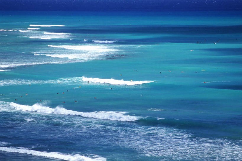 无人,横图,俯视,室外,白天,旅游,度假,海浪,海洋,美景,景观,浪花,水平线,辽阔,海平线,娱乐,自然,海水,享受,休闲,广阔,景色,放松,一望无际,自然风光,海景,无边无际,一马平川,大海,风浪,海,海水的波动,近岸浪,涌浪,彩图,高角度拍摄,水天相接,水天一线