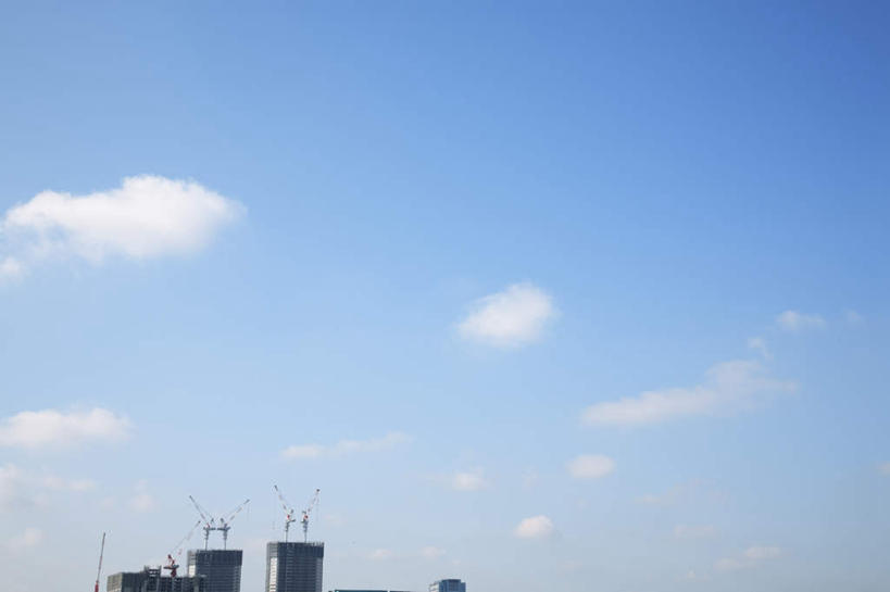 无人,高楼大厦,横图,室外,白天,仰视,度假,美景,城市风光,城市,大厦,建筑,摩天大楼,神奈川,日本,亚洲,景观,云,云朵,建筑群,神奈川县,云彩,娱乐,建设,蓝色,白云,蓝天,天空,天,享受,休闲,景色,放松,晴朗,东亚,本州,关东地方,本州岛,日本国,晴空,彩图,低角度拍摄,大楼,高层建筑,高楼,摩天楼