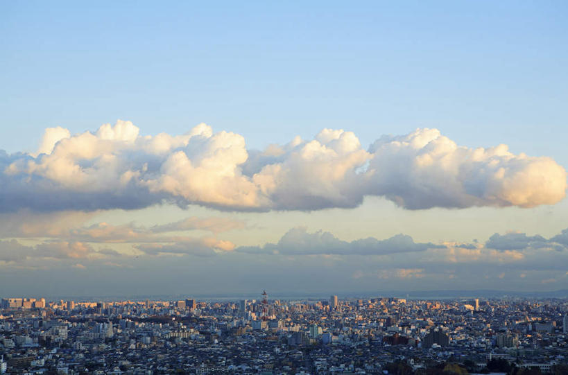 无人,高楼大厦,横图,俯视,航拍,室外,白天,度假,美景,城市风光,城市,大厦,建筑,摩天大楼,东京,日本,亚洲,景观,云,云朵,云彩,娱乐,建设,蓝色,蓝天,天空,天,享受,休闲,景色,放松,晴朗,鸟瞰,东亚,本州,关东地方,本州岛,日本国,东京都,晴空,彩图,高角度拍摄,大楼,高层建筑,高楼,摩天楼