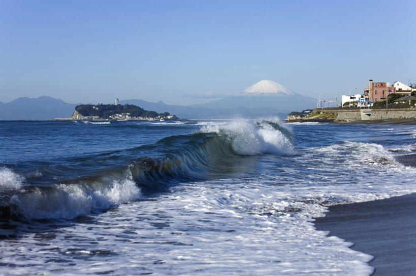 无人,家,横图,室外,白天,正面,旅游,度假,海浪,海洋,火山,美景,沙滩,城市风光,标志建筑,城市,地标,建筑,富士山,静冈县,日本,亚洲,朦胧,模糊,沙子,房屋,屋子,海岸,景观,浪花,公寓,沙地,娱乐,建设,洋房,楼房,住宅,蓝色,蓝天,天空,自然,海水,天,享受,休闲,景色,放松,晴朗,自然风光,海景,东亚,本州,万里无云,本州岛,日本国,中部地方,静冈,山梨,山梨县,大海,风浪,海,海水的波动,海滩,活火山,近岸浪,死火山,休眠火山,涌浪,晴空,晴空万里,彩图,房子
