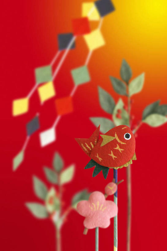无人,竖图,俯视,室内,特写,白天,樱花,鲤鱼,鸟,静物,叶子,新年,一排,许多,红色背景,节日,朦胧,模糊,庆祝,整齐,装饰,鸟类,鱼,绿叶,文化,鱼类,排列,一只,庆典,嫩叶,摄影,影棚,纪念,华丽,修饰,点缀,队列,衬托,美观,雅致,雅观,仙樱花,福岛樱,青肤樱,叶,叶片,鲤子,鲤拐子,荆桃,彩图,高角度拍摄,影棚拍摄,拍摄