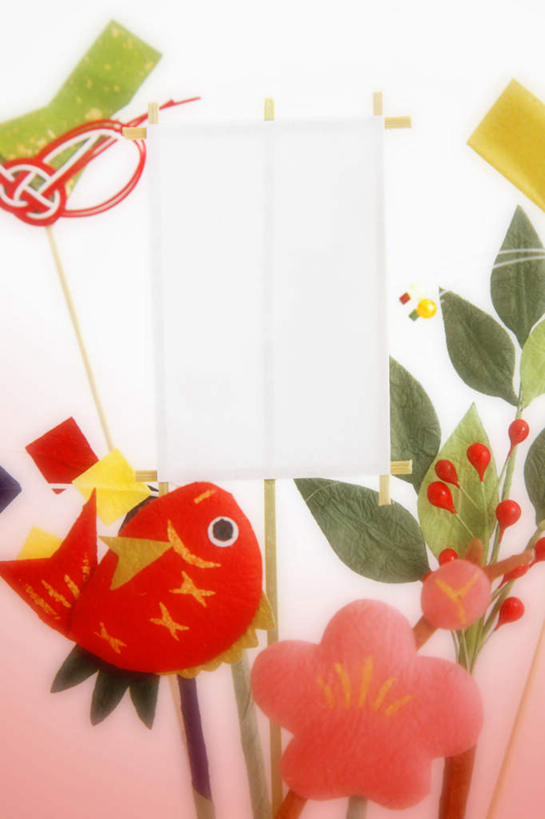 无人,竖图,俯视,室内,特写,白天,樱花,鲤鱼,静物,叶子,一排,朦胧,模糊,整齐,装饰,鱼,绿叶,鱼类,排列,嫩叶,摄影,影棚,华丽,修饰,点缀,队列,衬托,美观,雅致,雅观,仙樱花,福岛樱,青肤樱,叶,叶片,鲤子,鲤拐子,荆桃,彩图,高角度拍摄,影棚拍摄,拍摄