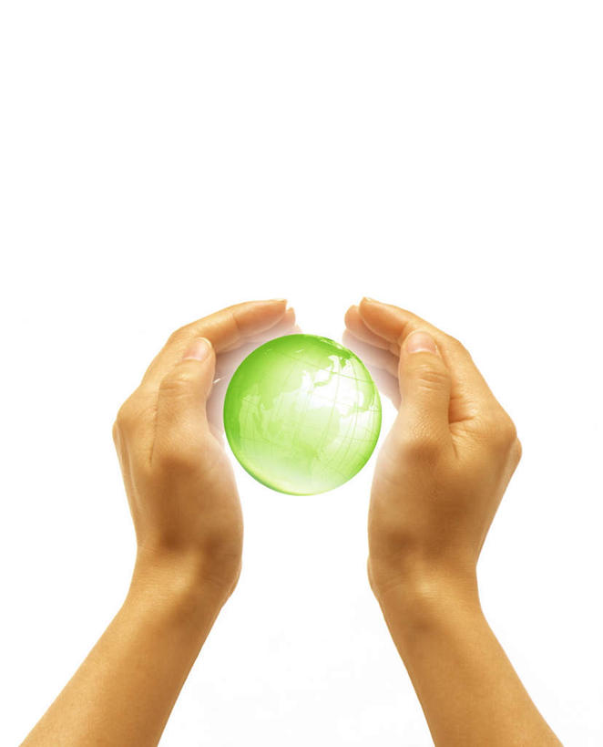 东方人,手,一个人,无人,举,竖图,室内,特写,白天,白色背景,正面,数码,科技,海洋,亚洲,仅一个男性,仅一个人,握,阴影,朦胧,模糊,透明,网络,世界地图,地球,陆地,高光,几何,计算机图形,拿,合成,全球,拿着,黄种人,仅一个年轻男性,一个,托,手部,握着,地理,国家,单个,单手,电脑合成图,数码合成图,大陆,世界,写实,具体,具象,男人,男性,年轻男性,亚洲人,举起,举手,举着,向上举,向上伸,向上托,半身,彩图,大洋,大洲