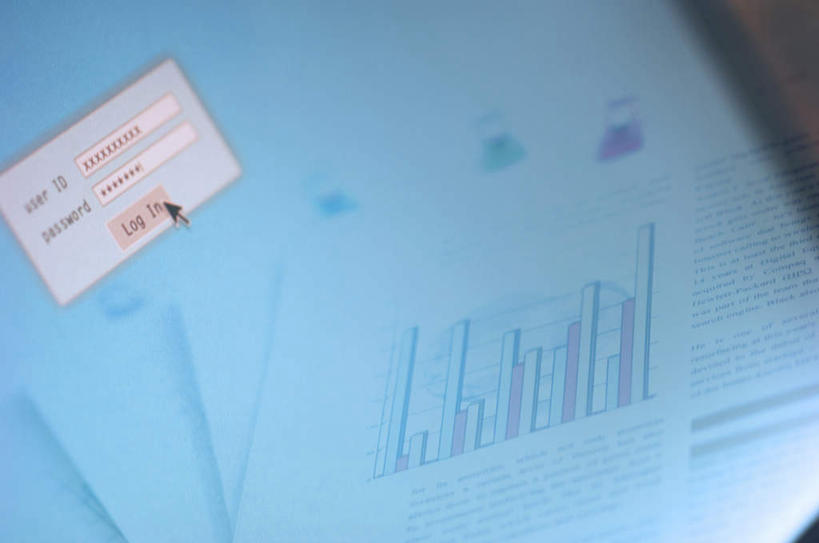 无人,横图,俯视,室内,白天,电脑,笔记本电脑,桌子,阴影,朦胧,模糊,反射,网络,英文,标志,材料,档案,方格,文件,文字,影子,字符,字母,办公桌,方向,通讯设备,标识,箭头,一个,黑色,资料,英文字母,无线,指向,文档,通信设备,无线网络,无线上网,便携式电脑,簇,手提电脑,彩图,高角度拍摄