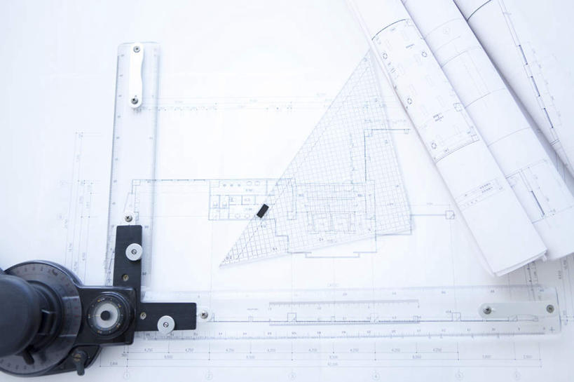 无人,横图,俯视,室内,特写,白天,桌面,阴影,光线,测量,图纸,影子,刻度,设计图,阳光,尺,三角尺,直尺,角度,测量工具,三角板,尺子,衡量,绘图,工程图,草图,蓝图,比例,测绘,量具,量仪,标度,等角三角板,直角三角板,设计,彩图,高角度拍摄