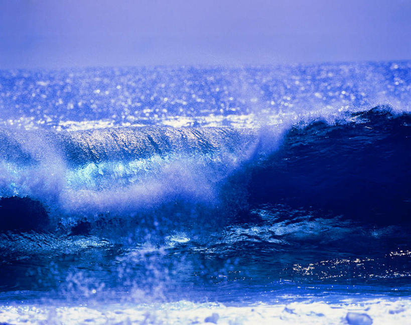 无人,横图,俯视,室外,白天,旅游,度假,海浪,海洋,美景,景观,浪花,水平线,云,云朵,云彩,娱乐,蓝色,白云,蓝天,天空,自然,海水,天,享受,休闲,景色,放松,晴朗,自然风光,海景,大海,风浪,海,海水的波动,近岸浪,涌浪,晴空,彩图,高角度拍摄