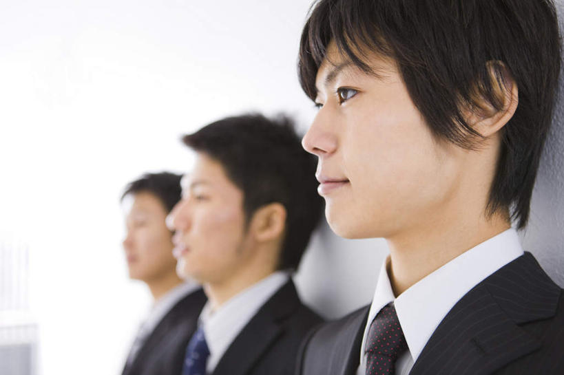 东方人,脸,头,脸颊,三个人,同事,商务人士,商务男性,站,笑,微笑,横图,室内,特写,白天,白色背景,侧面,衬衫,成功,合作,团队,集体,信心,亚洲,一排,套装,朦胧,模糊,整齐,墙,领带,注视,黄种人,队伍,肩膀,墙壁,墙面,排列,观察,看,站着,摄影,影棚,观看,察看,领导,成就,队列,关注,商务装,合伙,领袖,工薪阶层,男人,男性,年轻男性,亚洲人,年轻人,头部,脸部,脸蛋,面部,白领,上班族,站立,半身,彩图,影棚拍摄,衬衣,拍摄