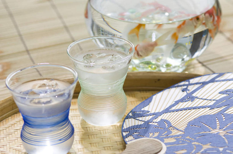 无人,家,横图,俯视,室外,白天,家具,卧室,装修,建筑,杯子,许多,竹制,装饰,金鱼,鱼,扇子,房屋,屋子,公寓,冰块,鱼缸,榻榻米,两杯,古典,餐盘,饮用水,建设,装潢,鱼类,洋房,楼房,住宅,玻璃制品,一个,红色,水杯,室内装潢,日式,单个,明亮,舒适,竹制品,家居装潢,房屋设计,室内设计,宽敞,样板房装潢,观赏鱼,金鲫鱼,设计,玻璃杯,彩图,高角度拍摄,房子,睡房,卧房