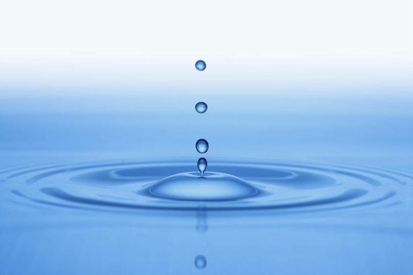 无人,横图,俯视,室内,白天,水,阴影,波纹,飞溅,重叠,环绕,溅,围绕,光线,螺旋,液体,影子,水滴,水面,涟漪,水珠,倒影,水纹,阳光,波浪,生机,倒映,喷洒,螺纹,水晕,灵动,反照,彩图,高角度拍摄