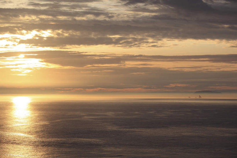 无人,横图,室外,白天,正面,旅游,度假,海浪,海洋,美景,日落,太阳,东京,日本,亚洲,阴影,波纹,光线,影子,景观,浪花,晚霞,霞光,云,云朵,涟漪,云彩,娱乐,黄色,水纹,天空,阳光,自然,海水,黄昏,波浪,天,享受,休闲,景色,彩霞,放松,自然风光,海景,东亚,本州,关东地方,本州岛,日本国,东京都,水晕,大海,风浪,海,海水的波动,近岸浪,涌浪,夕阳,彩图