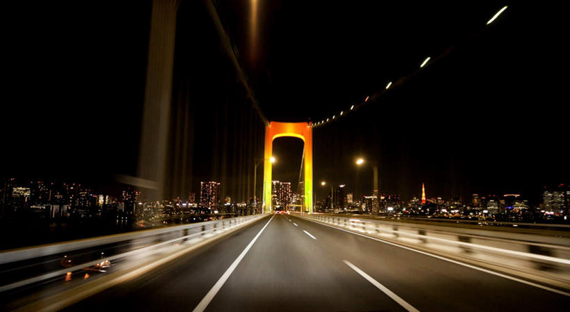 无人,横图,室外,夜晚,正面,大桥,道路,立交桥,路,路灯,桥梁,公路,汽车,照明,东京,日本,亚洲,许多,高架,斜拉桥,桥,灯光,分界线,停车线,交通,车,灯,黑色,天空,交通工具,轿车,天,车行道,车行道分界线,照亮,照明设备,载具,标线,东亚,车行线,本州,关东地方,本州岛,日本国,东京都,灯火辉煌,繁荣,马路,彩图