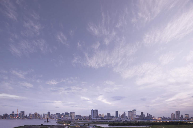 无人,高楼大厦,横图,室外,白天,仰视,度假,河流,美景,水,天际线,城市风光,城市,大厦,建筑,摩天大楼,东京,日本,亚洲,河水,景观,水流,云,云朵,云彩,娱乐,建设,蓝色,白云,蓝天,天空,天,享受,休闲,景色,放松,晴朗,东亚,本州,关东地方,本州岛,日本国,东京都,县厅,东京市,晴空,彩图,低角度拍摄,大楼,高层建筑,高楼,摩天楼