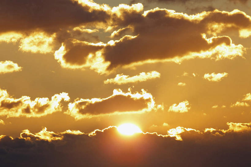 无人,横图,室外,白天,仰视,旅游,度假,美景,日落,日本,亚洲,景观,晚霞,霞光,云,云朵,云彩,娱乐,蓝色,白云,蓝天,天空,自然,黄昏,天,享受,休闲,景色,彩霞,放松,大阪,晴朗,自然风光,东亚,本州,大阪府,本州岛,日本国,近畿地方,近畿,晴空,夕阳,彩图,低角度拍摄