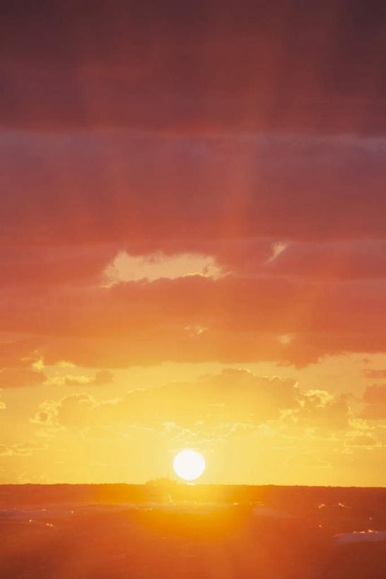 无人,竖图,室外,白天,正面,旅游,度假,日出,海浪,海洋,美景,太阳,北海道,日本,亚洲,景观,浪花,水平线,云,云朵,辽阔,朝霞,晨曦,海平线,黎明,云彩,娱乐,蓝色,白云,蓝天,天空,阳光,自然,海水,天,享受,休闲,广阔,景色,放松,晴朗,一望无际,自然风光,海景,东亚,日本国,北海道地方,北海道岛,稚内,无边无际,一马平川,大海,风浪,海,海水的波动,近岸浪,涌浪,朝阳,晴空,彩图,破晓,水天相接,水天一线