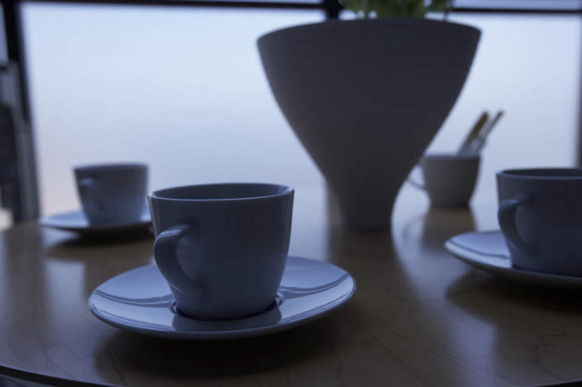 无人,家,客厅,横图,室内,白天,正面,别墅,窗户,家具,装修,建筑,杯子,餐具,花瓶,欧式,装饰,瓷器,碟子,盘,陶瓷,房屋,屋子,公寓,咖啡杯,陶瓷制品,三杯,豪华,建设,现代,装潢,洋房,楼房,玻璃窗,住宅,盘子,瓶子,碟,室内装潢,明亮,起居室,舒适,家居装潢,瓷杯,房屋设计,地中海风格,古典风格,简约风格,室内设计,宽敞,样板房装潢,设计,彩图,房子