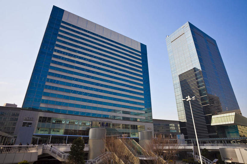 无人,高楼大厦,横图,室外,白天,仰视,度假,办公楼,美景,植物,城市风光,标志建筑,城市,大厦,地标,建筑,摩天大楼,写字楼,东京,日本,亚洲,景观,云,云朵,品川区,云彩,娱乐,建设,树,树木,蓝色,绿色,白云,蓝天,天空,自然,楼宇,天,享受,休闲,商务楼,景色,放松,生长,成长,东亚,本州,关东地方,本州岛,日本国,东京都,彩图,低角度拍摄,大楼,高层建筑,高楼,摩天楼