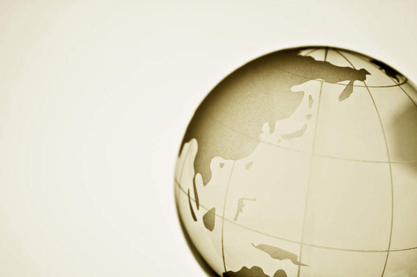 无人,横图,俯视,室内,特写,白天,白色背景,仪器,海洋,地图,阴影,透明,光线,网格,地球仪,线条,影子,世界地图,地球,陆地,全球,球,阳光,经纬线,模型,球体,摄影,地理,国家,影棚,大陆,世界,纬线,版图,经线,经纬仪,地理学,彩图,高角度拍摄,影棚拍摄,拍摄,大洋,大洲