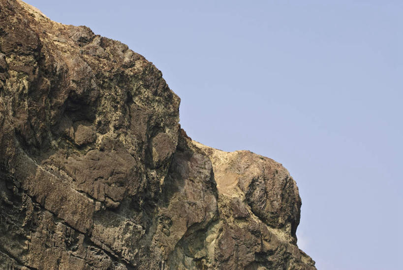 无人,横图,室外,白天,仰视,旅游,度假,石头,美景,山,山脉,东京,日本,亚洲,阴影,粗糙,光线,石子,影子,景观,山峰,山峦,娱乐,蓝色,蓝天,天空,阳光,自然,群山,天,享受,休闲,景色,放松,晴朗,自然风光,东亚,本州,万里无云,关东地方,本州岛,日本国,东京都,石块,岩石,晴空,晴空万里,彩图,低角度拍摄