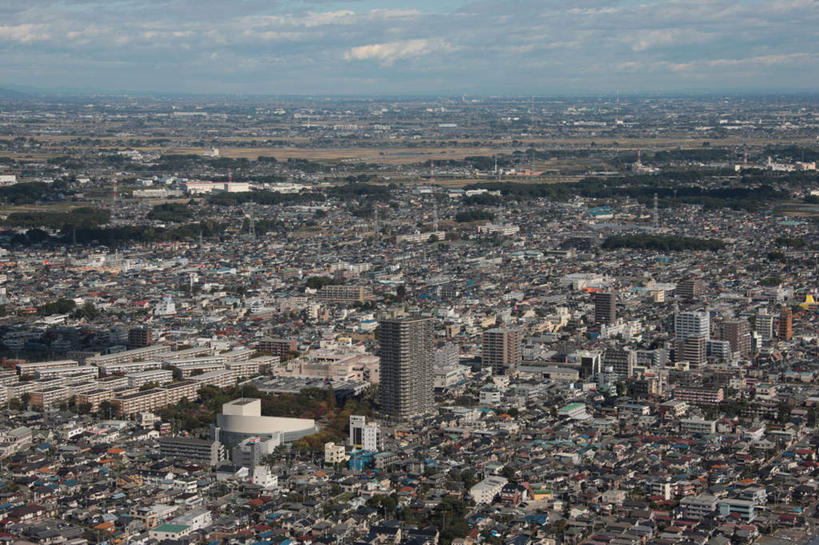 无人,家,横图,全景,俯视,航拍,室外,白天,旅游,度假,美景,树林,天际线,植物,别墅,城市风光,城市,道路,建筑,路,公路,日本,亚洲,阴影,光线,影子,房屋,屋子,地平线,景观,云,云朵,公寓,建筑群,辽阔,地面,交通,云彩,娱乐,建设,洋房,楼房,住宅,树,树木,蓝色,绿色,白云,蓝天,天空,阳光,自然,天,享受,休闲,景色,放松,生长,晴朗,成长,一望无际,鸟瞰,延伸,东亚,本州,关东地方,本州岛,日本国,天地相交,崎玉,崎玉县,晴空,马路,彩图,高角度拍摄,房子