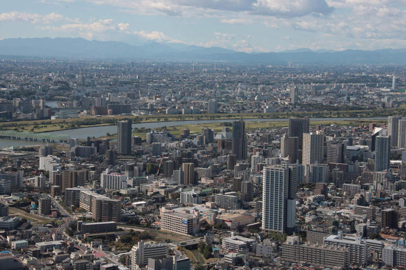无人,家,横图,全景,俯视,航拍,室外,白天,旅游,度假,河流,美景,树林,水,天际线,植物,别墅,城市风光,城市,道路,建筑,路,公路,日本,亚洲,阴影,光线,影子,房屋,屋子,地平线,河水,景观,水流,云,云朵,公寓,建筑群,辽阔,地面,交通,云彩,娱乐,建设,洋房,楼房,住宅,树,树木,蓝色,绿色,白云,蓝天,天空,阳光,自然,天,享受,休闲,景色,放松,生长,晴朗,成长,一望无际,鸟瞰,延伸,东亚,本州,关东地方,本州岛,日本国,天地相交,崎玉,崎玉县,晴空,马路,彩图,高角度拍摄,房子