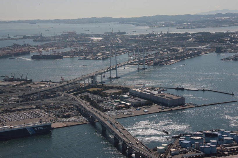 无人,码头,横图,全景,俯视,航拍,室外,白天,度假,海洋,美景,天际线,城市风光,城市,大桥,港口,立交桥,轮船,桥梁,船,神奈川,日本,亚洲,阴影,光线,影子,景观,高架,桥,神奈川县,娱乐,蓝色,蓝天,天空,阳光,海水,交通工具,天,享受,休闲,景色,放松,晴朗,鸟瞰,载具,海景,东亚,本州,万里无云,关东地方,本州岛,日本国,大海,海,海水的波动,晴空,晴空万里,彩图,高角度拍摄,摆渡口,埠头,渡口,渡头,港湾,海港,货运码头,口岸,商港