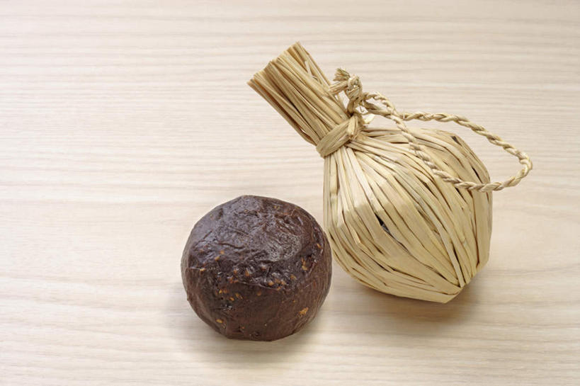 无人,横图,俯视,室内,特写,白天,烹饪,餐桌,桌面,桌子,阴影,反射,木制,影子,日本料理,料理,食品,糖,糖果,甜点,甜品,菜肴,美食,食物,木制品,日式料理,甜食,巧克力,日式,佳肴,餐台,朱古力,黑巧克力,彩图,高角度拍摄