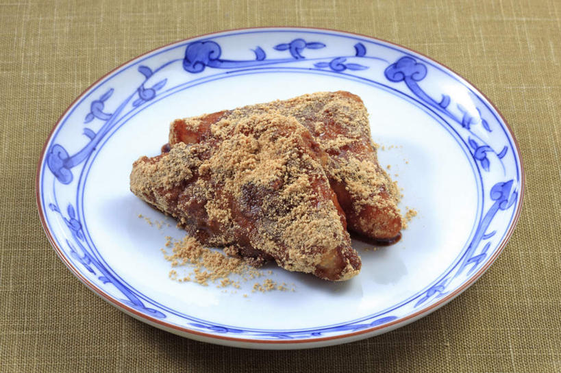 点心,无人,横图,俯视,室内,特写,白天,烹饪,餐桌,桌面,桌子,土豆,餐具,一排,整齐,碟子,盘,日本料理,料理,食品,年糕,甜点,甜品,菜肴,美食,食物,糕点,排列,两个,一个,盘子,碟,日式料理,甜食,日式,摄影,佳肴,影棚,单个,餐台,队列,馍馍蛋,洋芋,山药蛋,马铃薯,彩图,高角度拍摄,影棚拍摄,拍摄