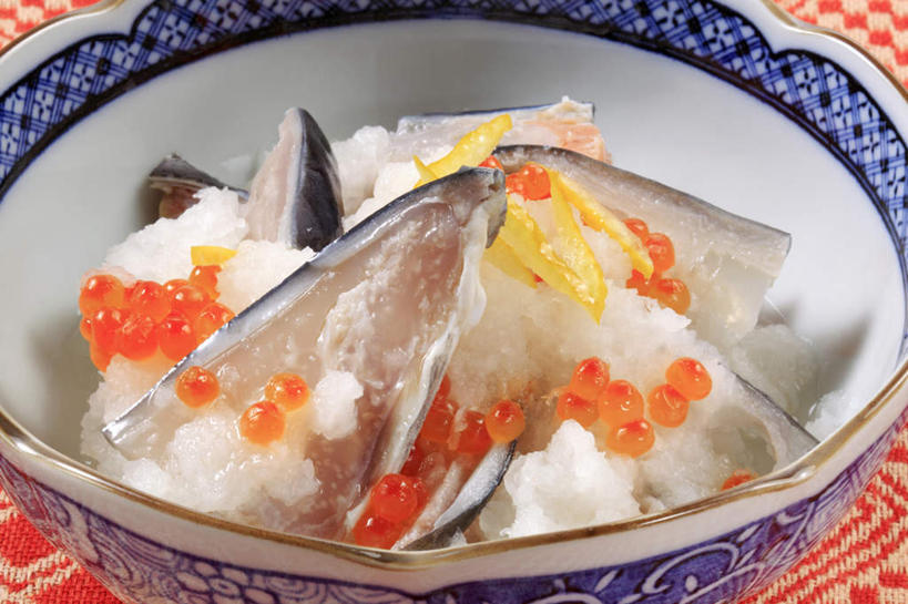 米饭,三文鱼,无人,横图,俯视,室内,特写,白天,烹饪,餐桌,桌面,桌子,鲑鱼,餐具,肉,鱼肉,日本料理,料理,食品,饭,菜肴,美食,肉类,食物,一个,碗,日式料理,日式,摄影,佳肴,影棚,单个,餐台,大马哈鱼,五谷,肉食,撒蒙鱼,萨门鱼,冰海之皇,鲑,马哈鱼,麻哈鱼,大麻哈鱼,进餐用具,烹调用具,彩图,高角度拍摄,影棚拍摄,拍摄