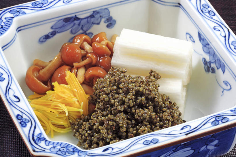 无人,横图,俯视,室内,特写,白天,烹饪,餐桌,桌面,桌子,餐具,碟子,盘,菌菇,蘑菇,山药,日本料理,料理,食品,菌类,菜肴,美食,食物,盘子,碟,日式料理,日式,食用菌,摄影,佳肴,影棚,餐台,薯蓣,怀山药,淮山药,玉延,山薯,彩图,高角度拍摄,影棚拍摄,拍摄