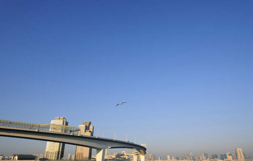 无人,高楼大厦,横图,室外,白天,仰视,度假,美景,城市风光,城市,大厦,道路,建筑,路,摩天大楼,公路,东京,日本,亚洲,景观,高架,交通,娱乐,建设,蓝色,蓝天,天空,天,享受,休闲,景色,放松,晴朗,高架桥,东亚,高架道路,跨线桥,本州,万里无云,关东地方,本州岛,日本国,东京都,晴空,晴空万里,彩图,低角度拍摄,大楼,高层建筑,高楼,摩天楼