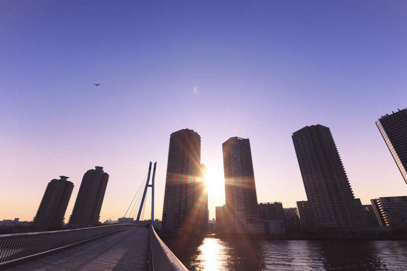 无人,高楼大厦,横图,室外,白天,仰视,度假,美景,日落,城市风光,城市,大厦,建筑,摩天大楼,东京,日本,亚洲,景观,晚霞,霞光,娱乐,建设,黄昏,享受,休闲,景色,彩霞,放松,东亚,本州,关东地方,本州岛,日本国,东京都,夕阳,彩图,低角度拍摄,大楼,高层建筑,高楼,摩天楼