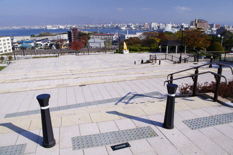 无人,横图,俯视,室外,白天,旅游,度假,美景,植物,道路,路,北海道,日本,亚洲,景观,云,云朵,小路,交通,云彩,娱乐,树,树木,蓝色,绿色,白云,蓝天,天空,自然,天,享受,休闲,景色,放松,生长,晴朗,成长,自然风光,东亚,日本国,北海道地方,北海道岛,晴空,彩图,高角度拍摄