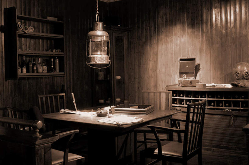 无人,家,客厅,横图,室内,白天,正面,阅读,电脑,笔记本电脑,别墅,家具,装修,建筑,报纸,照明,欧式,学习,装饰,网络,房屋,墙,屋子,公寓,灯光,豪华,通讯设备,建设,现代,装潢,洋房,楼房,吊灯,墙壁,墙面,住宅,灯,灯具,室内装潢,看,浏览,样板房,明亮,照亮,无线,起居室,舒适,家居装潢,照明设备,通信设备,无线网络,房屋设计,地中海风格,古典风格,简约风格,无线上网,便携式电脑,室内设计,宽敞,样板房装潢,客堂,手提电脑,设计,彩图,房子