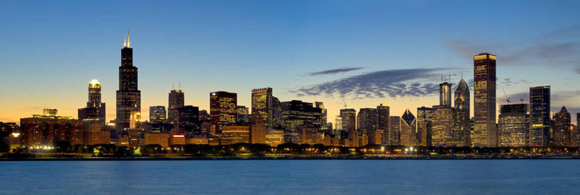 无人,公园,高楼大厦,横图,全景,室外,白天,正面,度假,河流,美景,日落,水,天际线,城市风光,标志建筑,城市,大厦,地标,建筑,摩天大楼,美国,阴影,光线,影子,河水,景观,水流,晚霞,霞光,云,云朵,落日,建筑群,灯光,云彩,娱乐,建设,白云,黄昏,享受,休闲,景色,彩霞,放松,北美,北美洲,美洲,伊利诺斯州,芝加哥,格兰特公园,世界屠猪城,巨肩之城,劳动之城,伊利诺伊,伊利诺伊州,伊利诺州,芝加哥市,芝城,林肯之地,北亚美利加洲,亚美利加洲,夕照,薄暮,夕阳,彩图,傍晚,大楼,高层建筑,高楼,摩天楼,美利坚合众国,斜阳