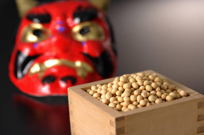 眼睛,眉毛,睫毛,牙齿,无人,横图,俯视,室内,特写,白天,植物,豆,大豆,蔬菜,瞳孔,一堆,许多,阴影,堆叠,堆积,黑色背景,朦胧,模糊,新鲜,反射,木制,假面具,面具,木盒,影子,豆类,豆子,毛豆,食品,很多,注视,食物,一个,黄色,红色,木制品,容器,观察,看,眼部,摄影,有机食品,绿色食品,影棚,单个,观看,储藏,堆,察看,储存,关注,魔鬼,豆科,枝豆,齿,睫,眉,牙,牙龈,眼,眼睫毛,眼眉,黄豆,彩图,高角度拍摄,影棚拍摄,拍摄,鬼面,鬼形脸谱,贮存,眼眉毛
