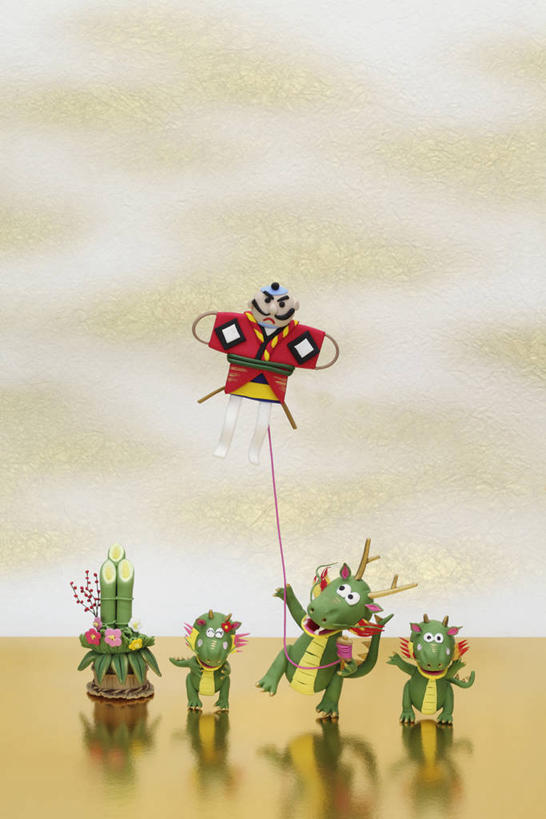 无人,竖图,室内,白天,正面,游戏,成功,玩具,阴影,朦胧,模糊,反射,龙,影子,玩,娱乐,一个,风筝,四条,休闲,益智,放风筝,摄影,影棚,单个,活动,纸鸢,发泄,高贵,消遣,智力,图腾,传说,放鹞子,鹞,鹞子,鸢,木鸢,宣泄,祥瑞,灵兽,权势,尊荣,幸运,玩耍,嬉戏,彩图,全身,影棚拍摄,拍摄