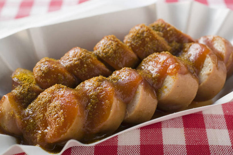 咖哩,无人,横图,俯视,室内,特写,白天,烹饪,餐桌,桌子,一排,许多,阴影,朦胧,模糊,整齐,反射,布料,方格,粉末,格子,影子,调料,肉,香肠,料理,食品,腊肠,调味品,调味料,布纹,咖喱,菜肴,美食,肉类,桌布,食物,排列,红色,白色,餐巾,容器,台布,粉,摄影,佳肴,影棚,餐台,储藏,储存,队列,肉食,粉状,彩图,高角度拍摄,影棚拍摄,拍摄,贮存